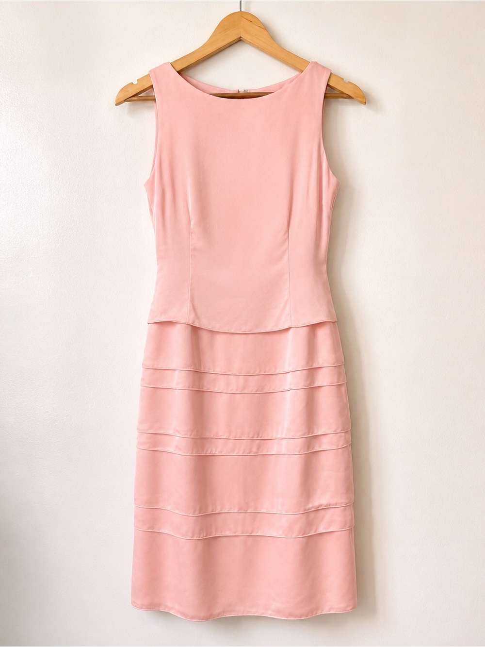 Vintage Talbots Pure Silk Sleeveless Tiered Sheath Dress, size 6 - 8